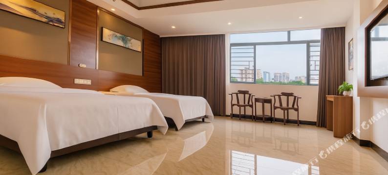 洋鑫商务酒店(鹤山共和乐泰洲购物广场店)图片