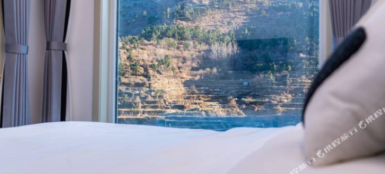 青山渔村情海一宿图片