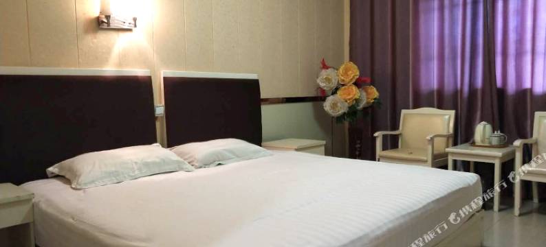 盛唐快捷宾馆(阜阳火车站店)图片