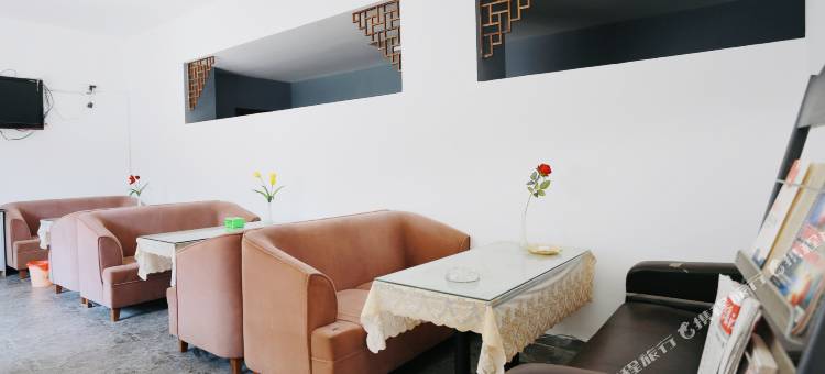 OYO丹阳西部风情宾馆图片