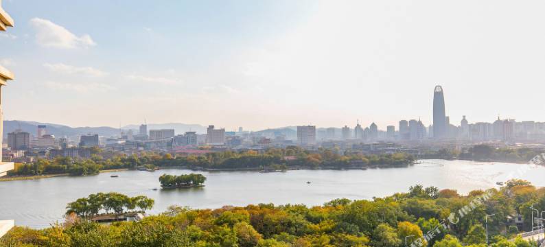 济南东方·曼陀罗电竞酒店图片