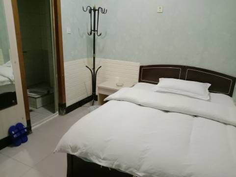 紫金楼招待所(阜阳火车站店)