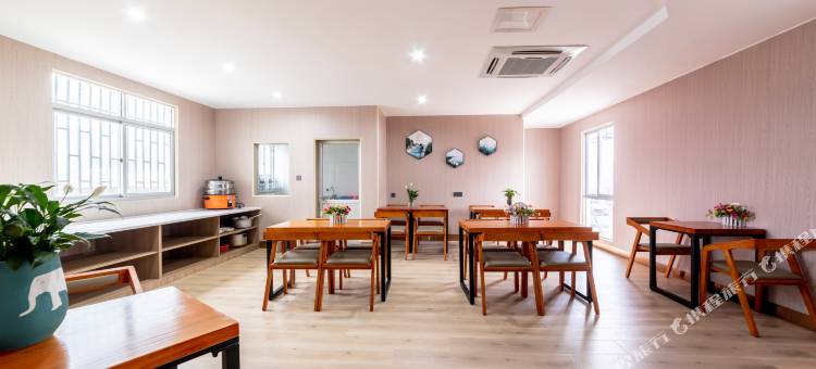 如家派柏·云酒店(龙岩交易城动车站店)图片