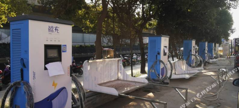 三向酒店(万寿商业街招商花园城店)图片