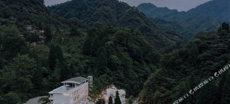 青城山雅上一宿酒店 · Yepsun Villa (都江堰青城后山泰安古镇店)图片