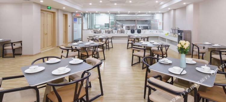 维也纳酒店(乌兰察布之夜高铁站店)图片