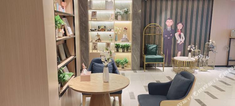 白玉兰酒店(沈阳工业大学中央大街店)图片