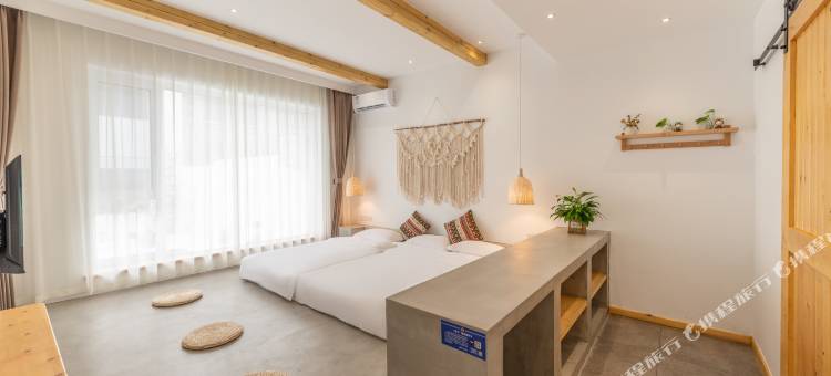 花筑·尘外民宿(秦皇岛北戴河火车站店)图片