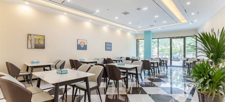 希岸·轻雅酒店(天津滨海新区第四大街店)图片