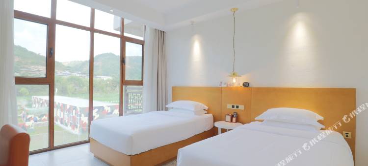 金延安·窑上民宿图片