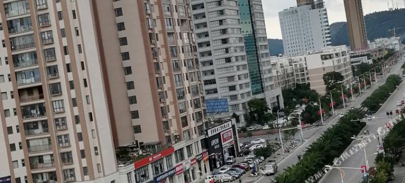 师宗恒胜大酒店图片