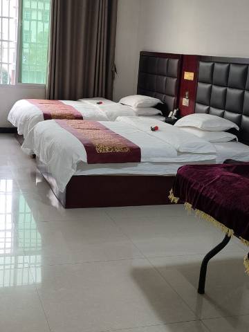 平江喜迎客商务酒店