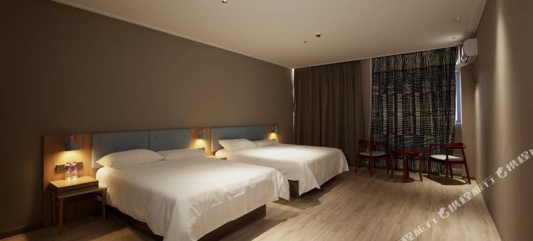 如家睿柏·云酒店(元谋永兴果蔬博览城店)图片