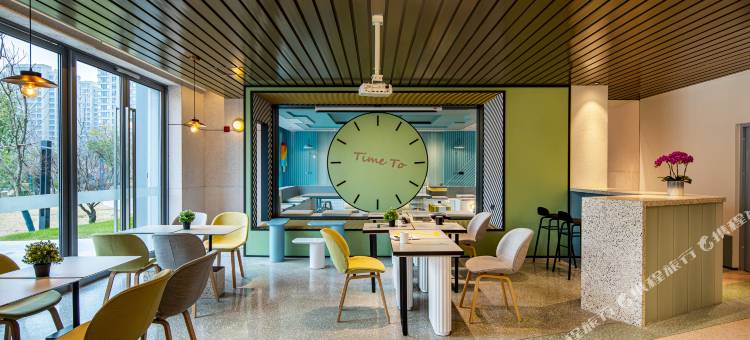 上海中建lyf酒店(虹桥机场国家会展中心店)图片