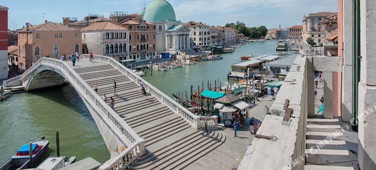 桑塔露琪亚NH酒店(NH Venezia Santa Lucia)图片