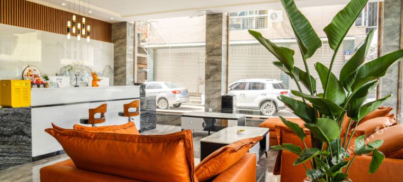 绵阳橘子影院式智能酒店图片