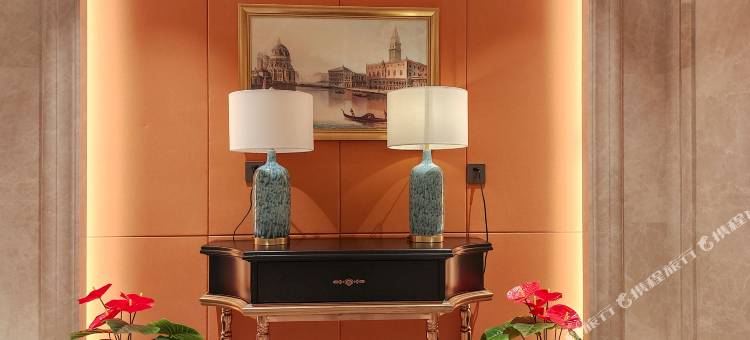 维也纳酒店(湖北大学武昌江滩徐家棚地铁站店)图片