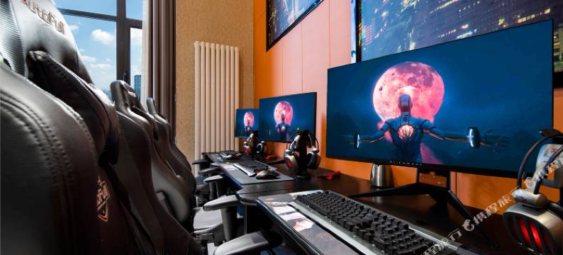 漫特电竞酒店(西安高新万达木塔寺地铁站店)图片