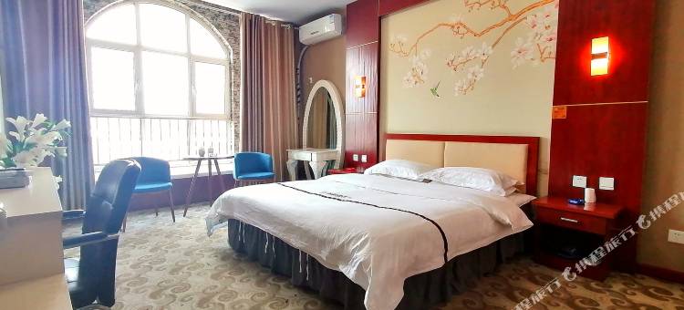 华驿酒店(承德隆化东方嘉园店)图片