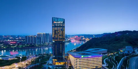 宜賓華邑酒店