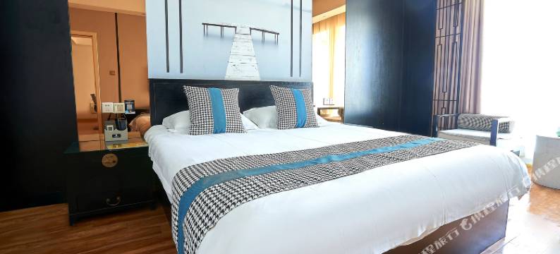 朗瑜公寓酒店(蚌埠义乌商贸城店)图片