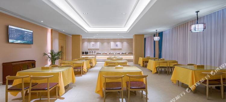 维也纳3好酒店(惠州机场店)图片