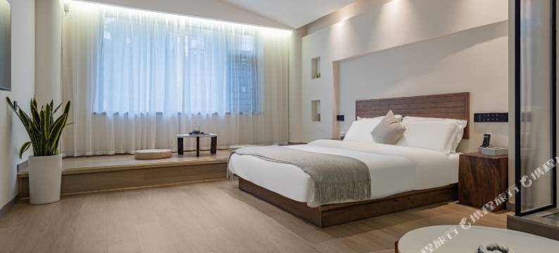 璞素·森林奇境设计师民宿(神农架木鱼镇店)图片