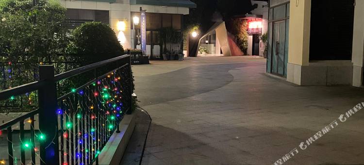 珠海低调LOFT套房公寓(华发商都海印又一城店)图片