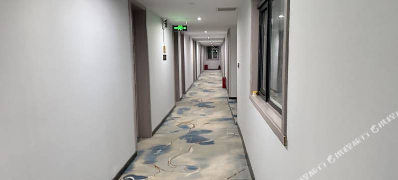 魏县依家酒店图片