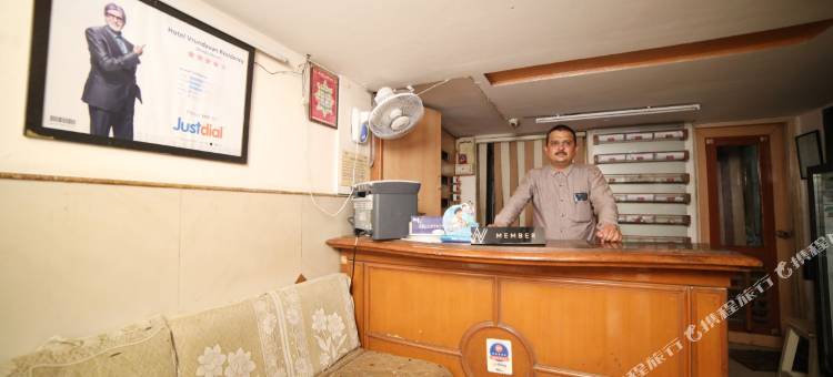 OYO 9751 福伦达凡住宅酒店(Collection O Dandiya Bazar Formerly Vrundavan Residency)图片