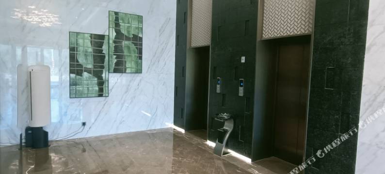 广纳·湖畔酒店(都匀杉木湖公园店)图片