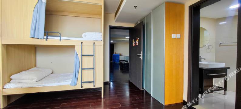 青岛星晴海景青年旅舍(五四广场店)图片