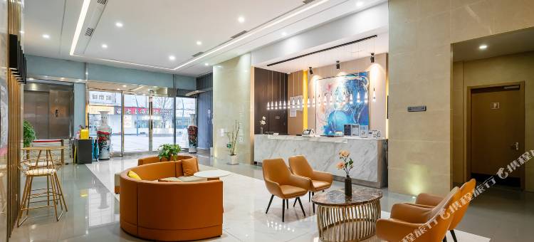 白玉兰酒店(上海火车站地铁站店)图片