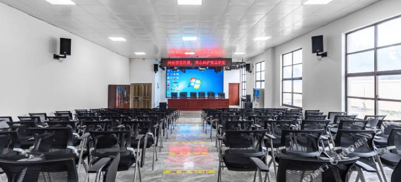 平潭锦尚海景度假酒店(蓝眼泪观景点店)图片