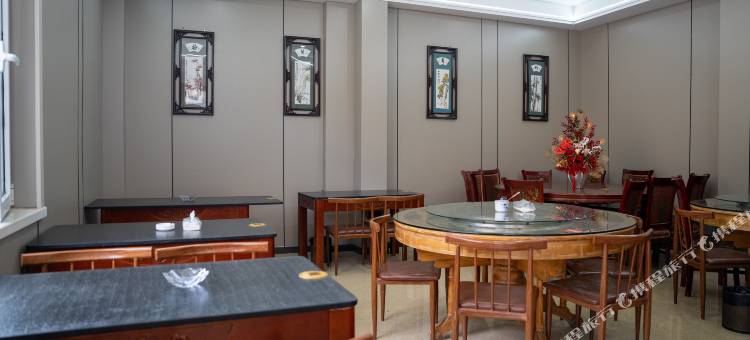 山涧美居智能酒店(七彩丹霞店)图片