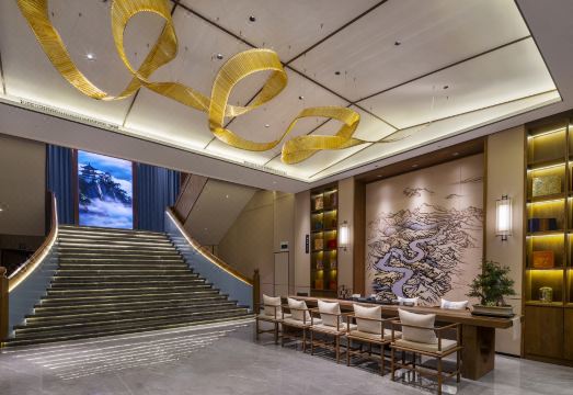 Gonghe Moshang Qingya Hotel (Ordos Zoo Dongsheng Branch) Hotel Overview