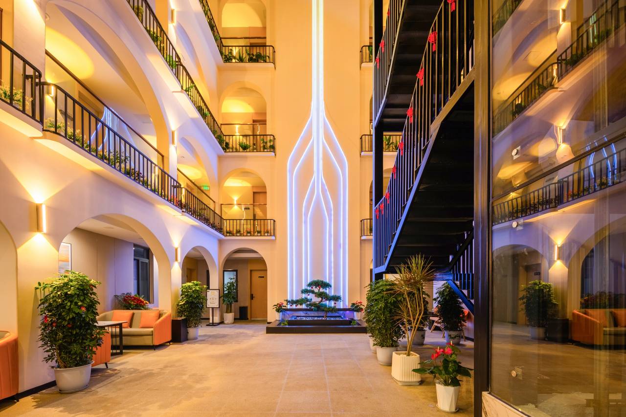 梦之航·启航酒店(绵阳高铁站凯德广场店)