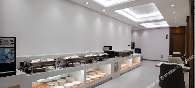 辰朵酒店(深圳福田皇岗口岸地铁站店)图片
