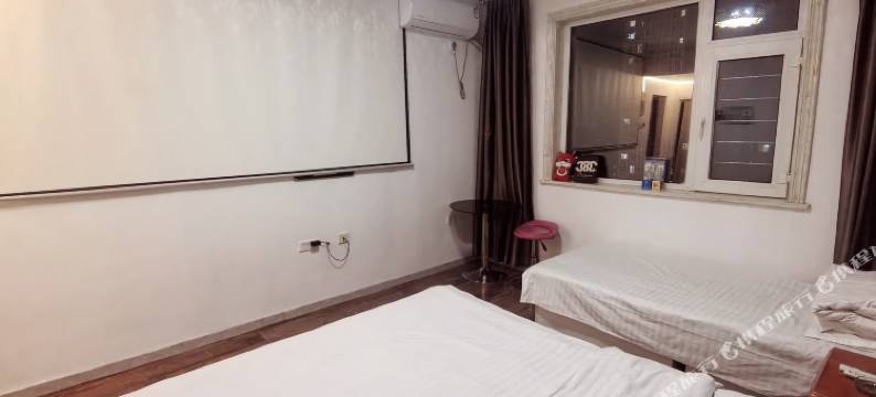 哈尔滨静雅轩公寓(江北大学城地铁站店)图片