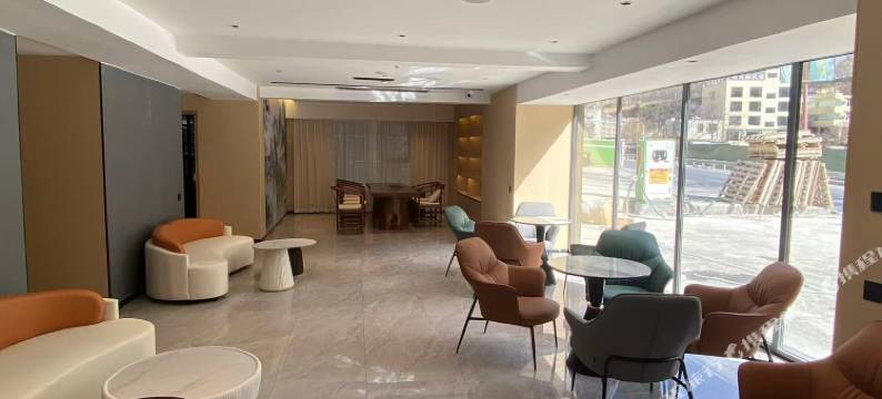 城市便捷酒店(四姑娘山双桥沟景区店)图片