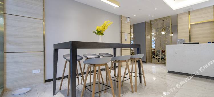 柏曼酒店(绵阳涪城区高铁站店)图片