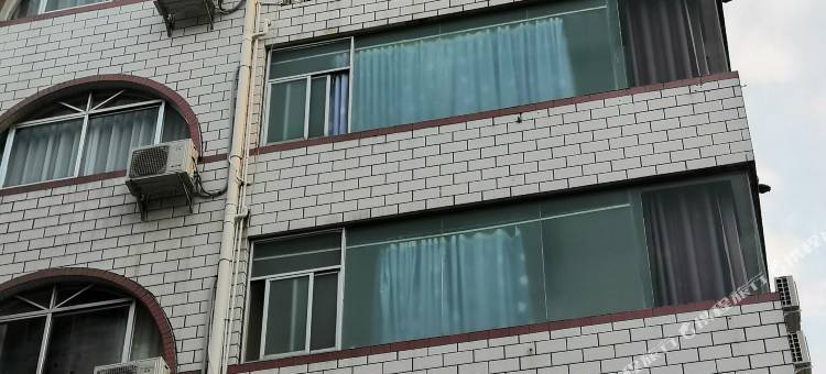 钦州海洲商务酒店(第二人民医院店)图片