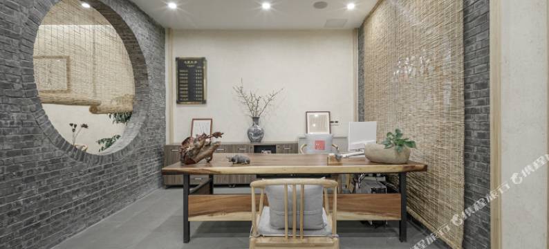 尘嚣未远设计师禅意民宿(崇州街子古镇店)图片