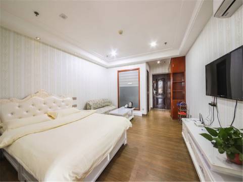 期天时尚公寓(郑州华中路店)