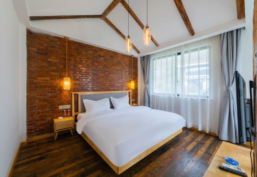 Hewan Hot Spring Hotel Hotel Overview