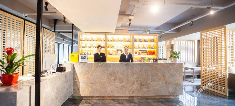 绵阳菲尔特酒店(富乐第三实验小学店)图片