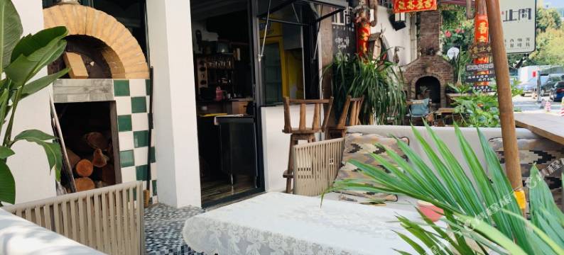 深圳船奇民宿(金沙路分店)图片