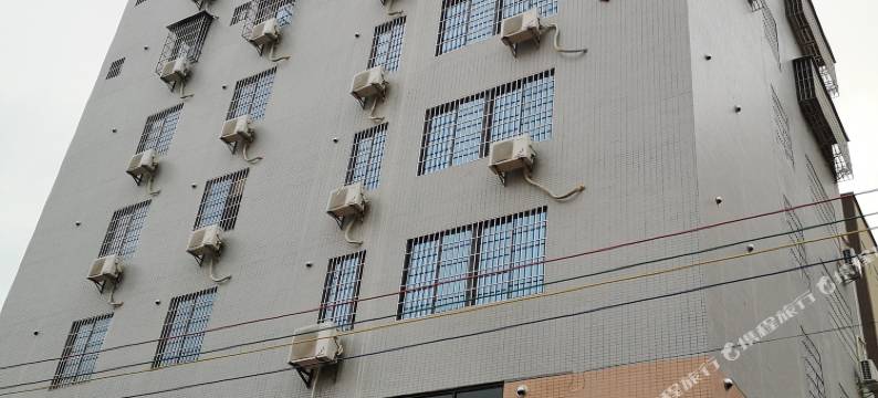 香缇公寓(湛江湖光岩广东海洋大学店)图片