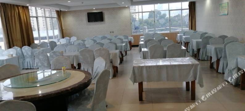 永发酒店(昆明站大商汇店)图片