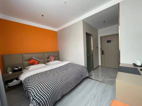 城市一号酒店(赤峰高铁站店)